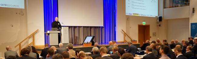 Teilnehmer und Bühne des Symposium Freibergbau 2022